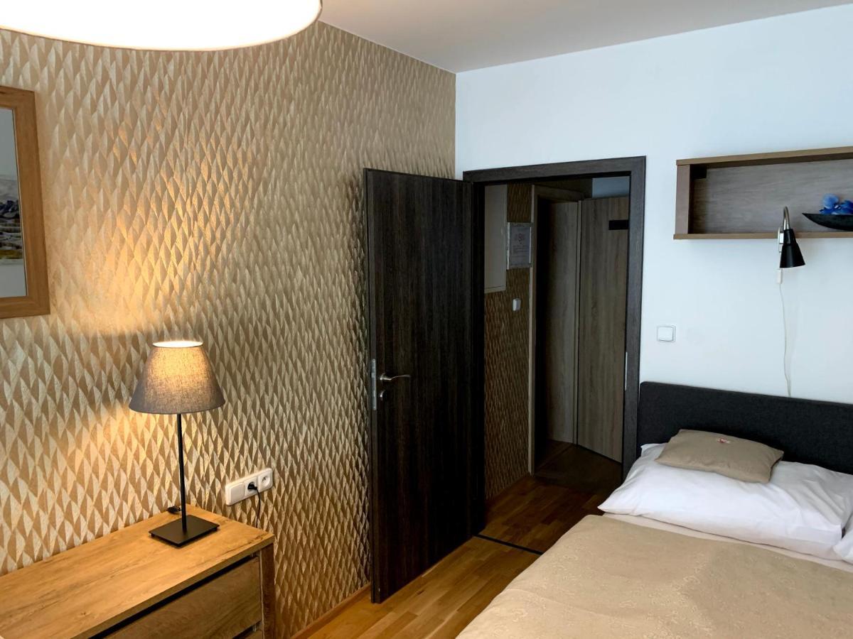 Apartment Rezidence - Javor & Wellness Železná Ruda Esterno foto